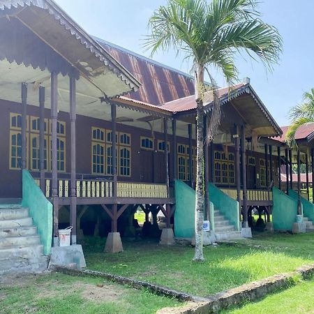 Hotel Pantai Panjang Bengkulu Redpartner Exterior foto