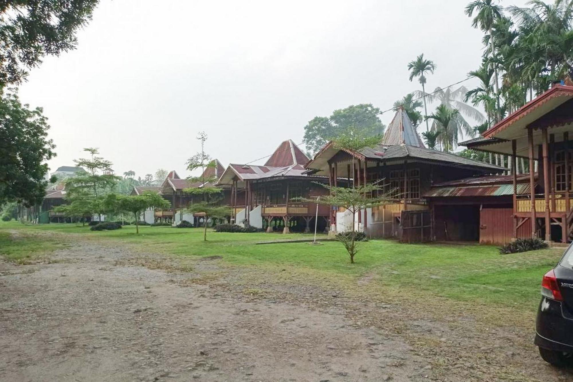 Hotel Pantai Panjang Bengkulu Redpartner Exterior foto